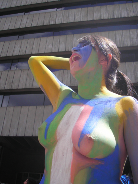 Cientos de mujeres le reclamaron al procurador Alejandro Ordoñez por sus derechos