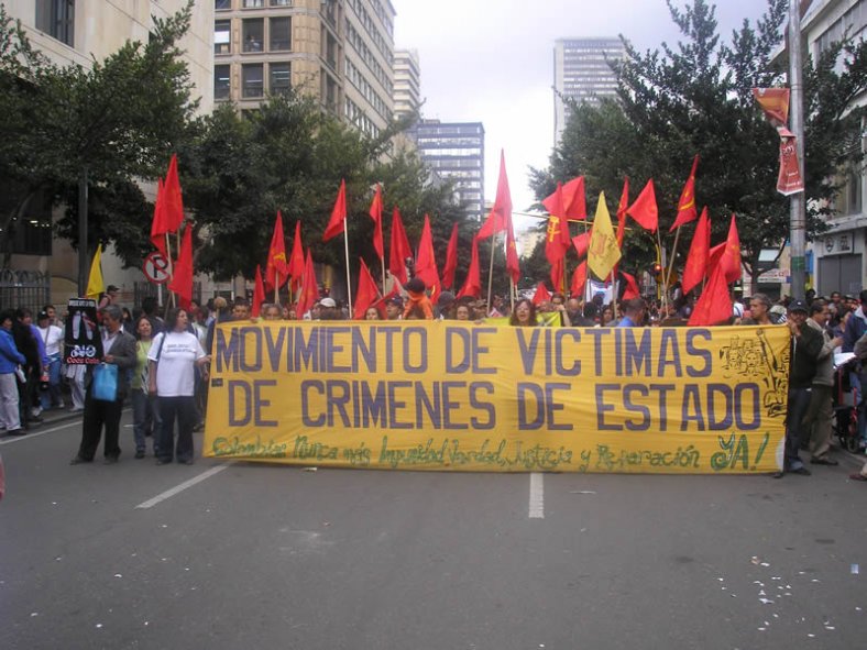 Amnistía Internacional reclama apoyo para los defensores de derechos humanos y el fin de la justicia militar para enjuiciar violaciones de derechos humanos