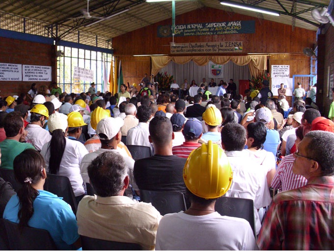 En Amagá los mineros informales se movilizaron en defensa  de su trabajo