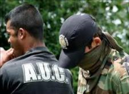 En activo unos seis mil paramilitares según Indepaz