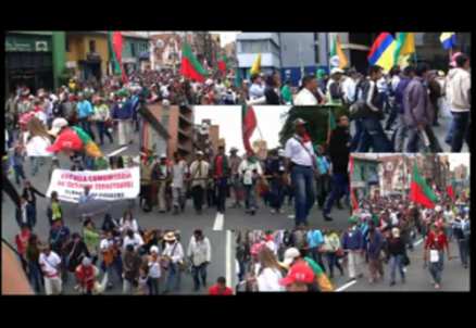 El Congreso de los pueblos sesionó en la plaza de bolivar