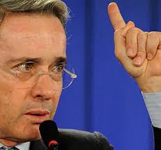 Tribunal Superior de Bogotá ordena se haga pública la investigación contra Álvaro Uribe Vélez por las interceptaciones ilegales del DAS