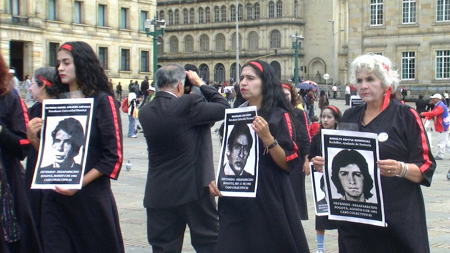 Las defensoras en la mira