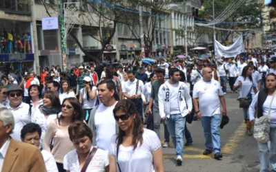 Mujeres colombianas reafirman su compromiso con la paz