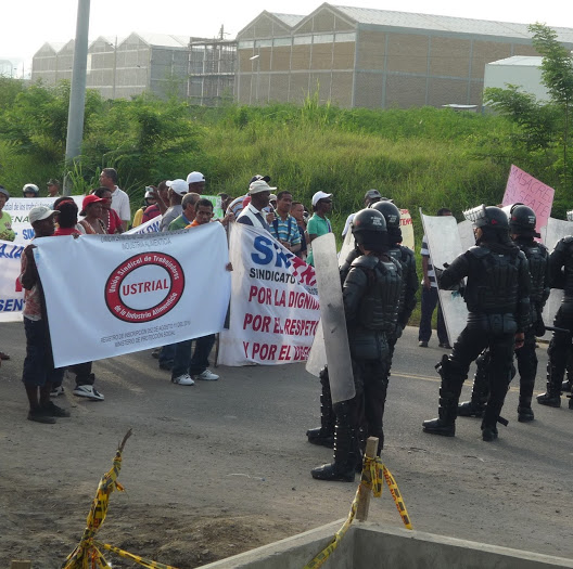 Violación de libertades sindicales a integrantes de Ustrial