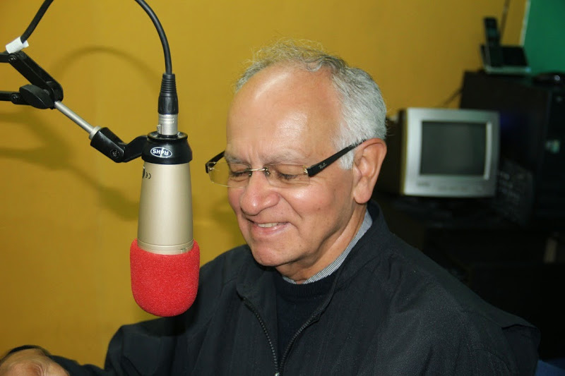 La guerra no es el mejor ambiente para negociar la paz: Padre Javier Giraldo