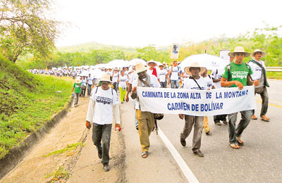 Campesinos de el Carmen de Bolívar marchan por abandono estatal