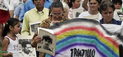 Un reconocimiento a las víctimas de crímenes de Estado por masacre de Trujillo